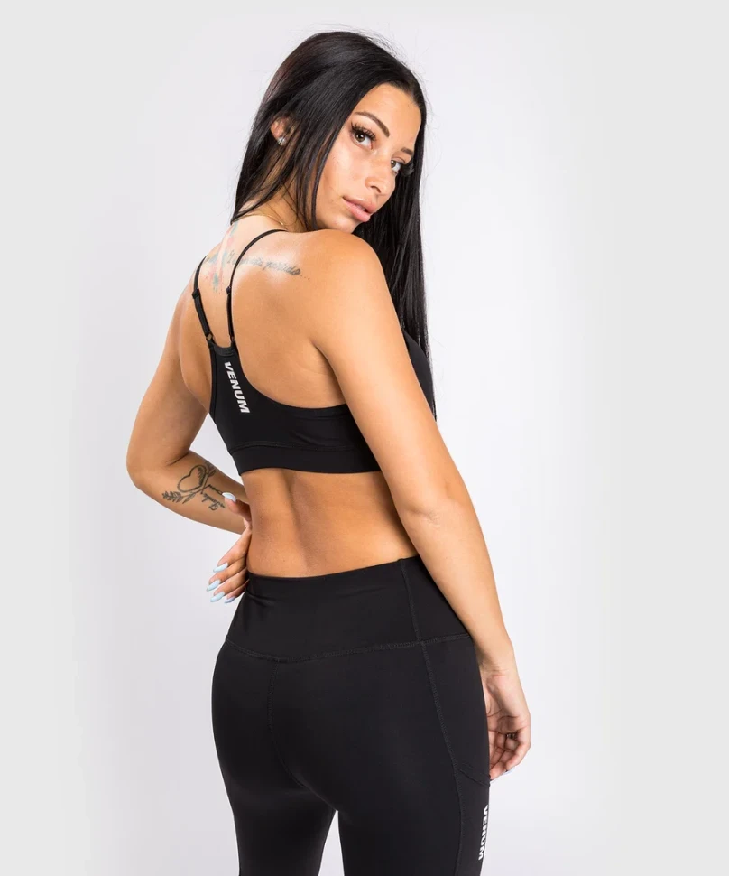 Бра Venum Essential Low Impact Sports Bra - Black ven04658-001 в Челябинске  в Челябинске 