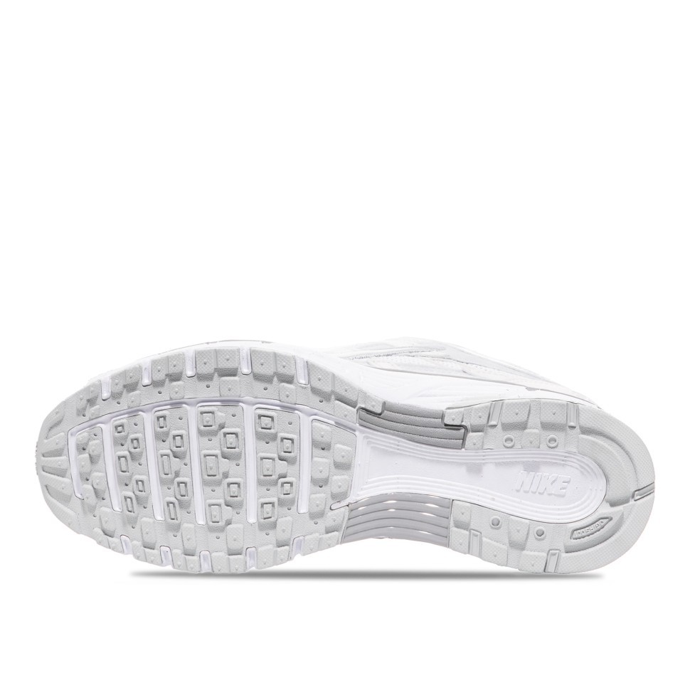 Кроссовки Nike WMNS NIKE P-6000 FV6603-101 в Челябинске  в Челябинске 