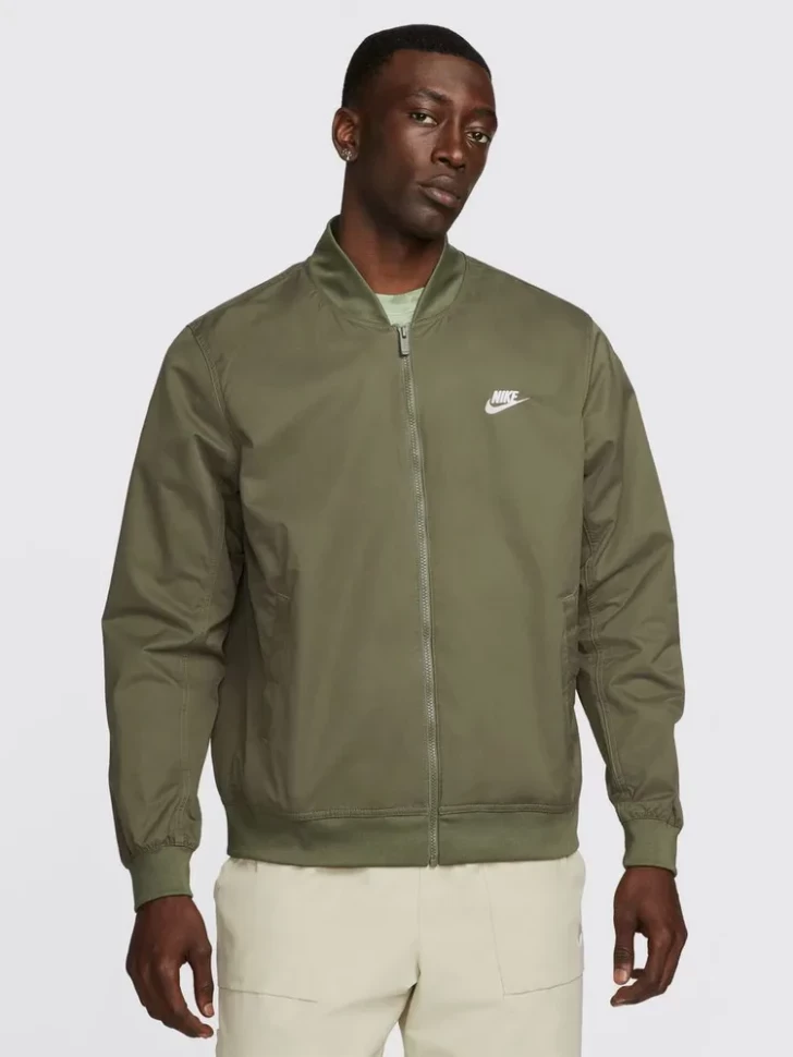 Куртка Nike M Nk Club Wvn Ul Bombr Jkt DM6821-Зеленая в Челябинске  в Челябинске 
