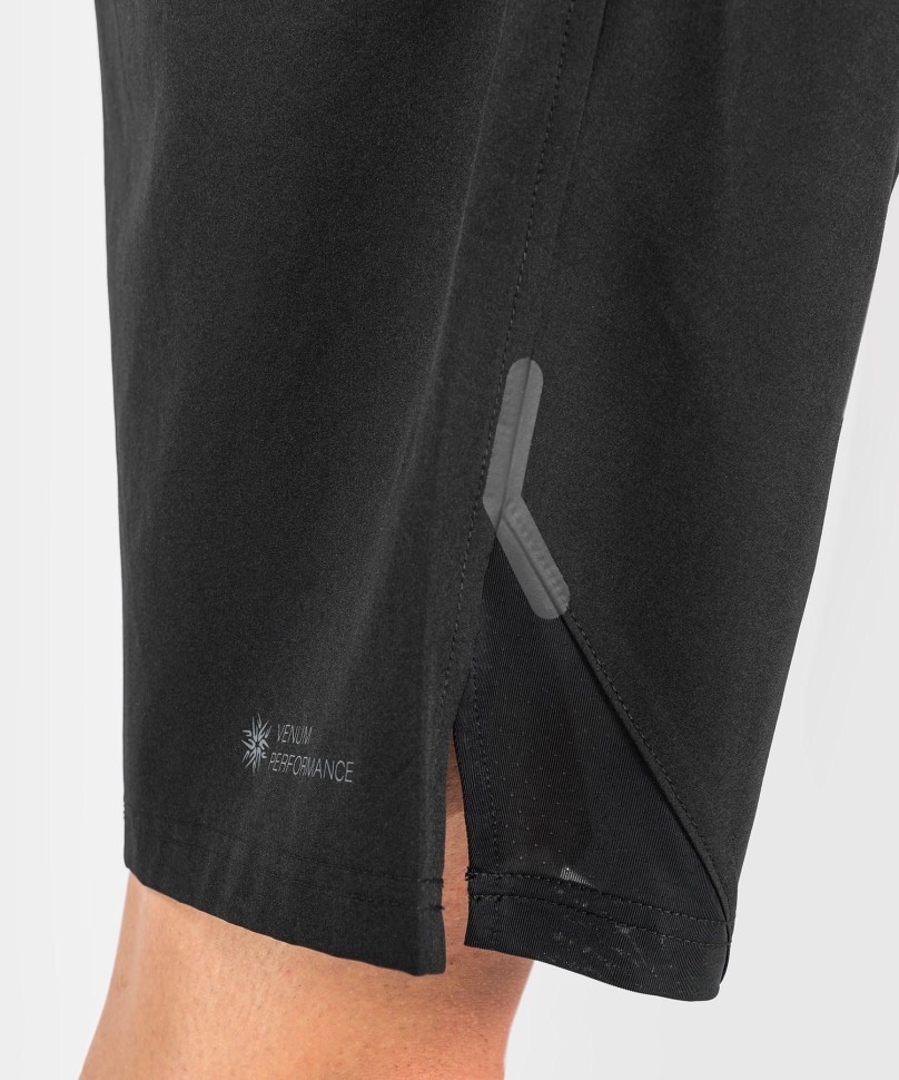 Шорты Venum G-Fit Air Training Short - Black ven05006-001 в Челябинске  в Челябинске 