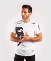 Футболка Venum Giant T-Shirt - White EU-VEN0004 в Челябинске  в Челябинске 