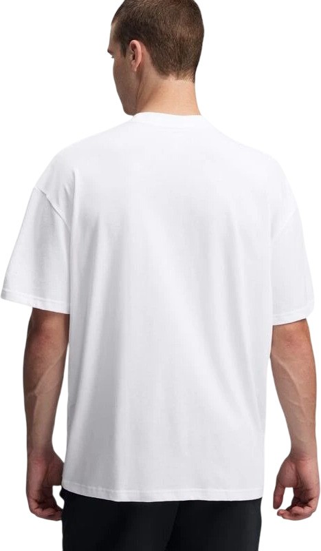 Футболка Under Armour M HW OS SM BOX SS 1386803-101 в Челябинске в Челябинске