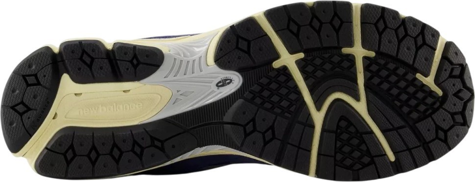 Кроссовки New Balance 2002 U2002RPA в Челябинске  в Челябинске 
