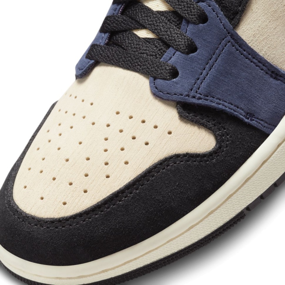 Кроссовки Nike Air Jordan 1 Zoom Air CMFT 2 DV1305-104 в Челябинске  в Челябинске 