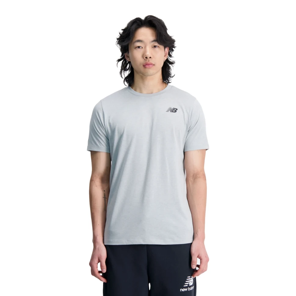 Футболка New Balance MT33070-AGT в Челябинске  в Челябинске 