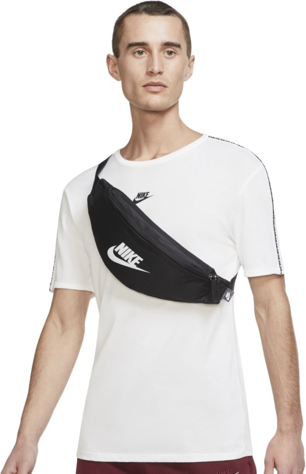 Сумка на пояс Nike Nike Heritage DB0490-010 в Челябинске  в Челябинске 
