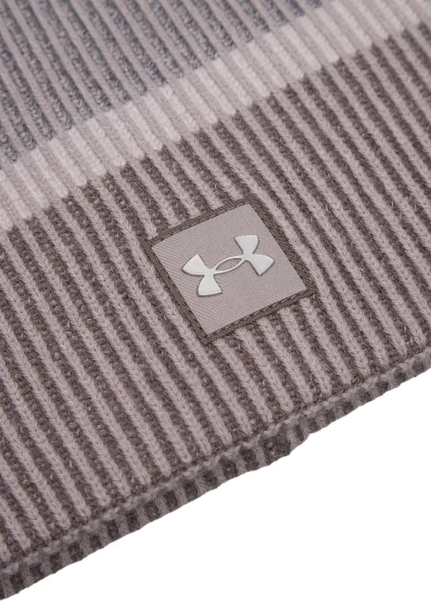 Шапка Under Armour Launch Reflective Beanie 1386648-015 в Челябинске  в Челябинске 