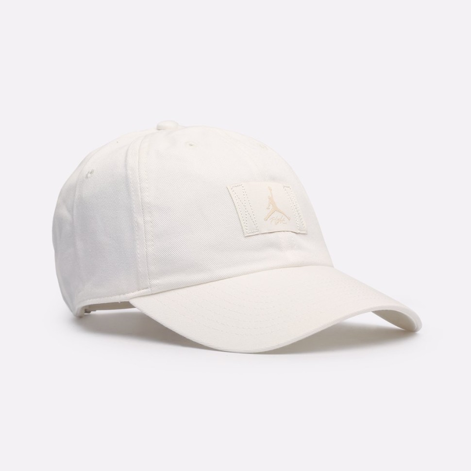 Кепка Nike FD5181-133 в Челябинске  в Челябинске 