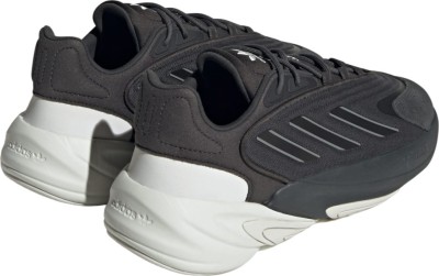 Кроссовки Adidas OZELIA IE2001