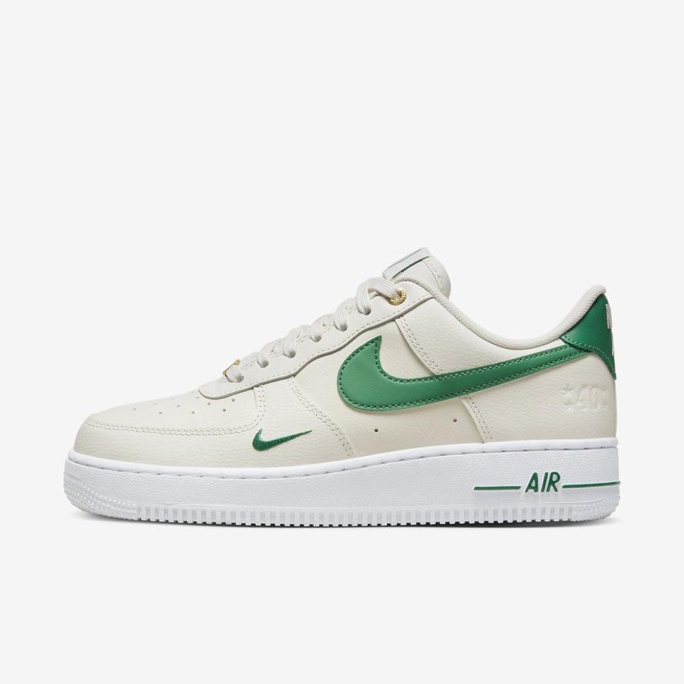 Кроссовки Nike Air Force 1 '07 LV8 DQ7658-101 в Челябинске в Челябинске