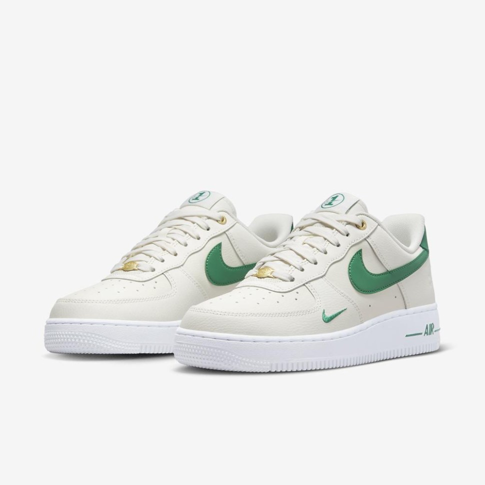 Кроссовки Nike Air Force 1 '07 LV8 DQ7658-101 в Челябинске в Челябинске