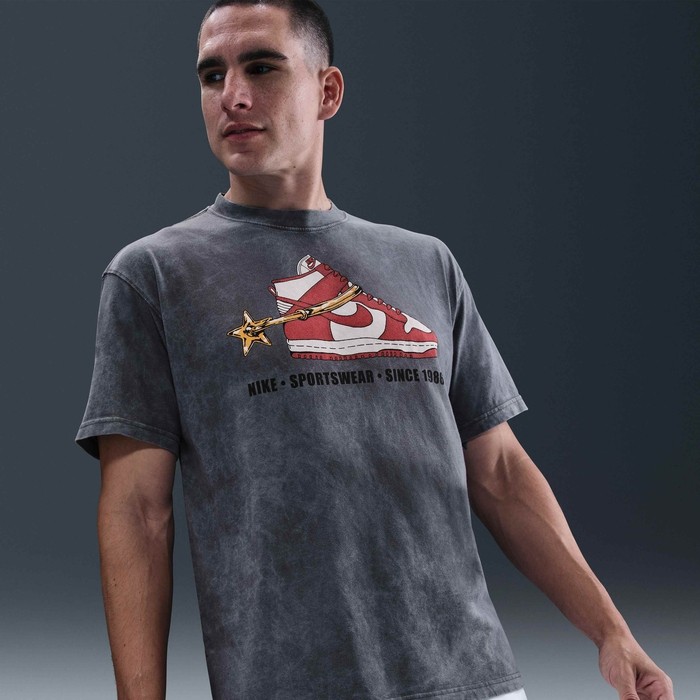 Футболка Nike U NSW TEE M90 OC VNTG HQ9273-060 в Челябинске  в Челябинске 