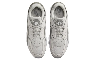 Кроссовки Nike NIKE AIR HUARACHE RUNNER DZ3306-004