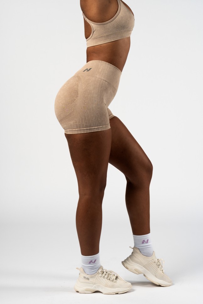 Шорты Nebbia High Waisted Push-Up Shorts TOTALLY SEAMLESS 304 Cream в Челябинске в Челябинске