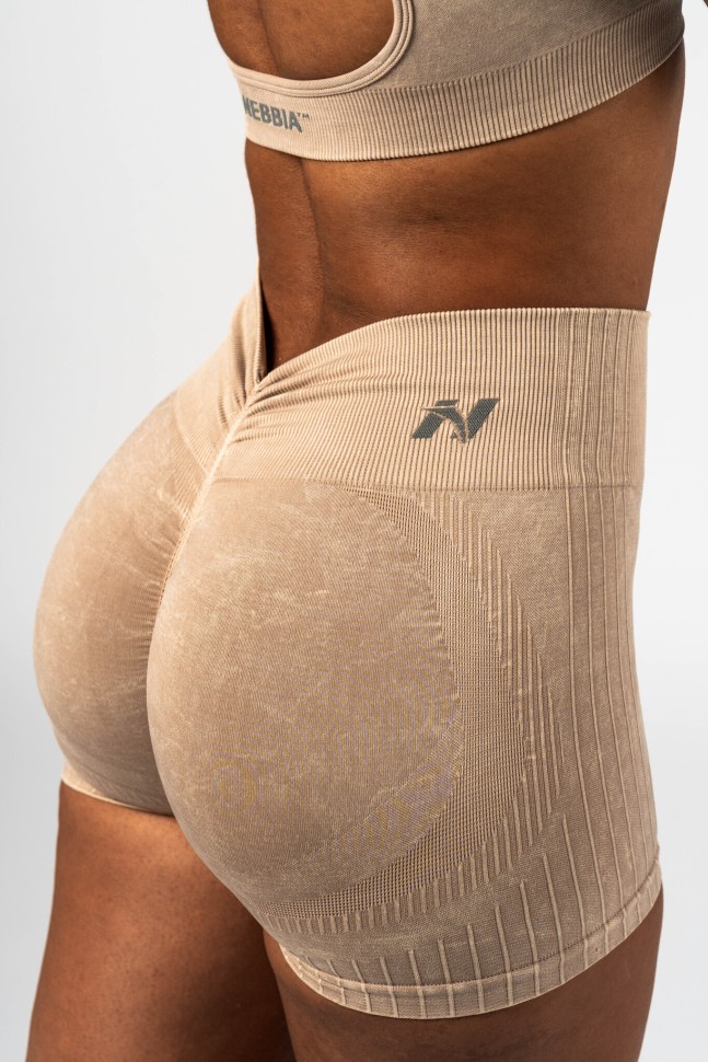 Шорты Nebbia High Waisted Push-Up Shorts TOTALLY SEAMLESS 304 Cream в Челябинске в Челябинске