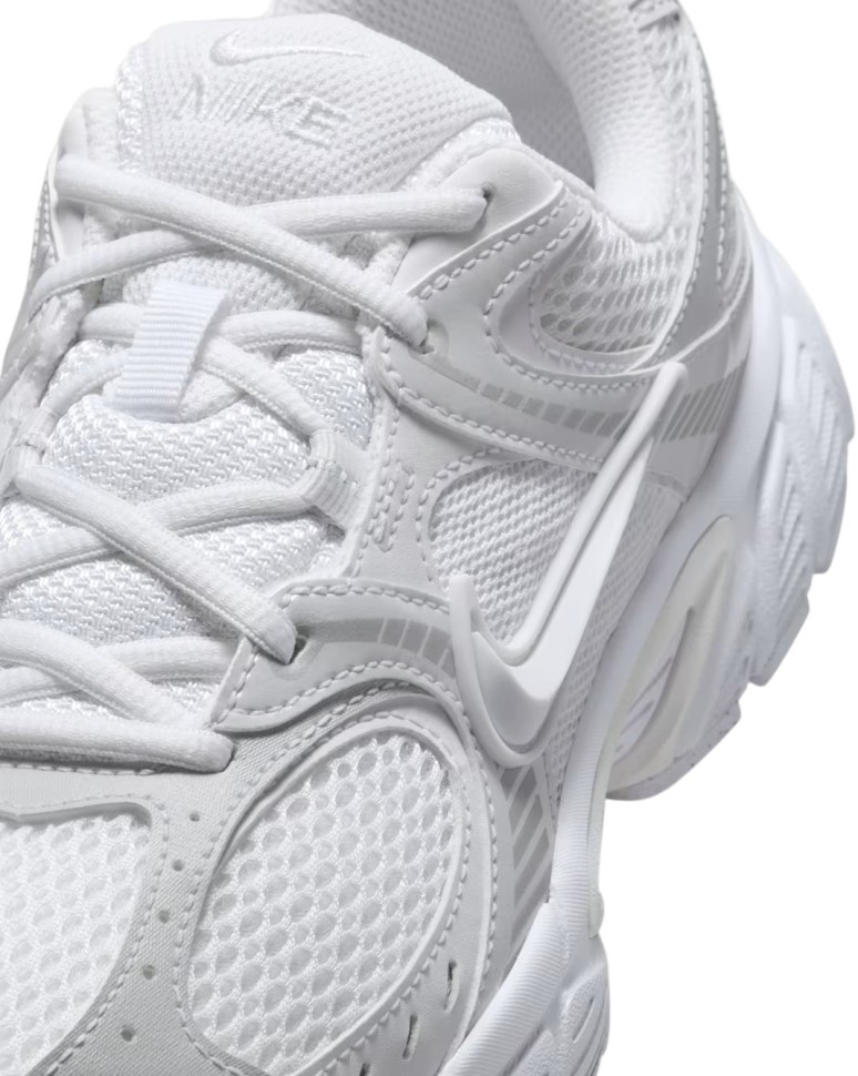 Кроссовки Nike W NIKE V5 RNR HQ7901-101