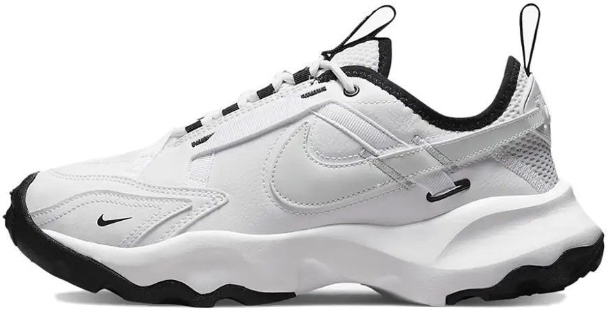 Кроссовки NIke W TC 7900 DR7851-100 в Челябинске  в Челябинске 