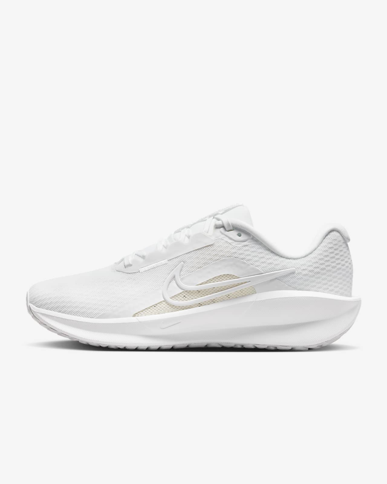 Кроссовки NIKE W DOWNSHIFTER 13 FD6476-101 в Челябинске  в Челябинске 