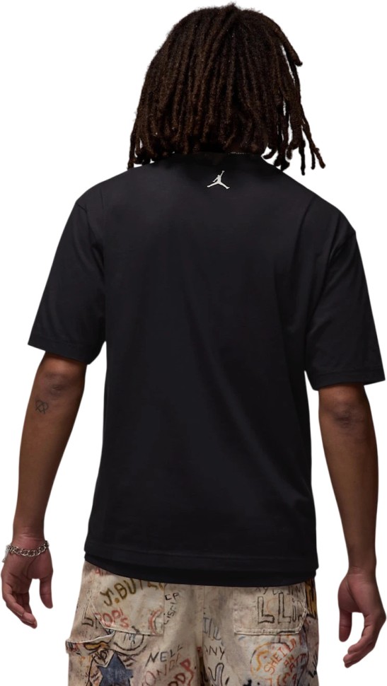 Футболка Nike M J BRK COL JUMPMAN SS CREW HQ8925-010 в Челябинске  в Челябинске 